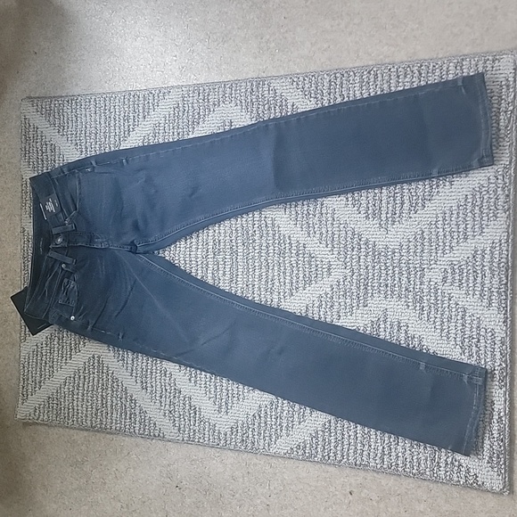 Silver Jeans Co. Suki Mid Rise Straight Leg Jeans Sz 24 - Picture 2 of 10